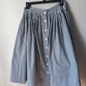 Louche skirt